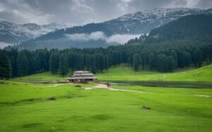 Khajjiar kaise pahunche